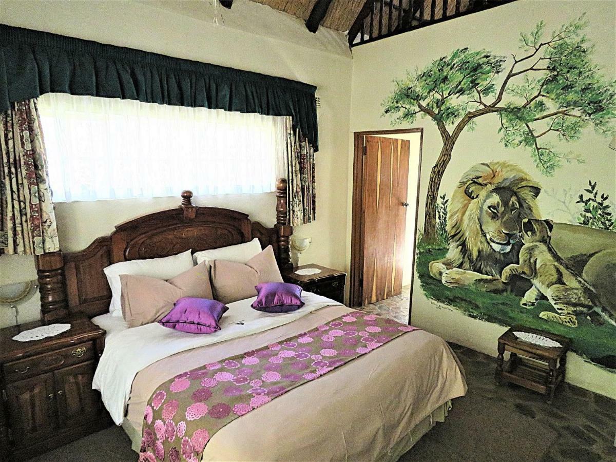 Parrot Lodge ブラワヨ エクステリア 写真