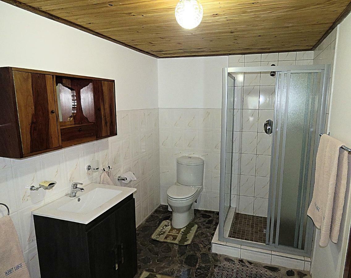 Parrot Lodge ブラワヨ エクステリア 写真